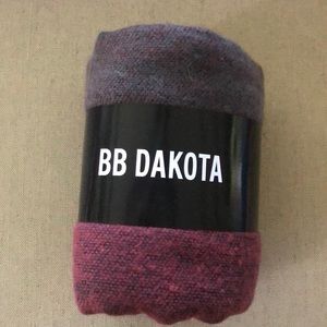 BB Dakota poncho